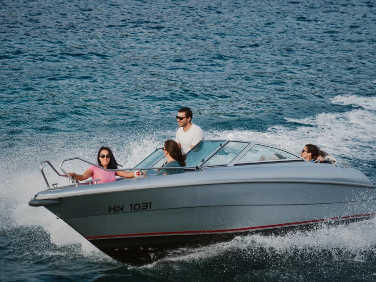 Ein Yamarin 5820 mieten in Herceg Novi