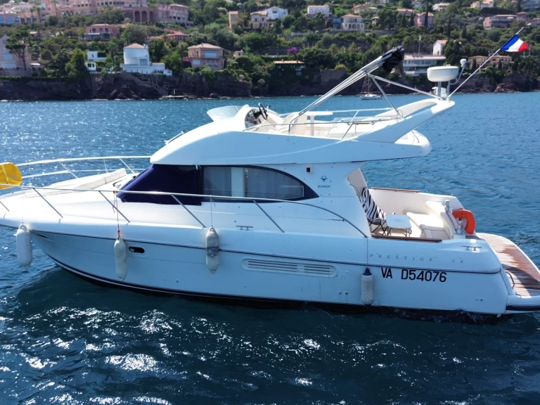 Vermietung Motorboot Jeanneau mit Führerschein