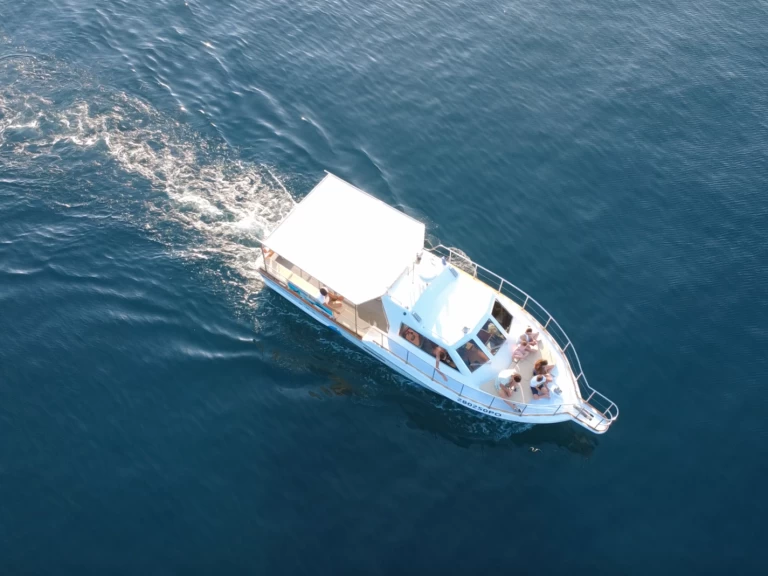 Motorboot mieten in Funtana-Fontane zum besten Preis