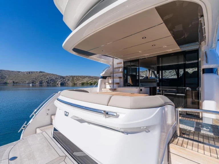 Yacht mit oder ohne Skipper Princess mieten in Antibes