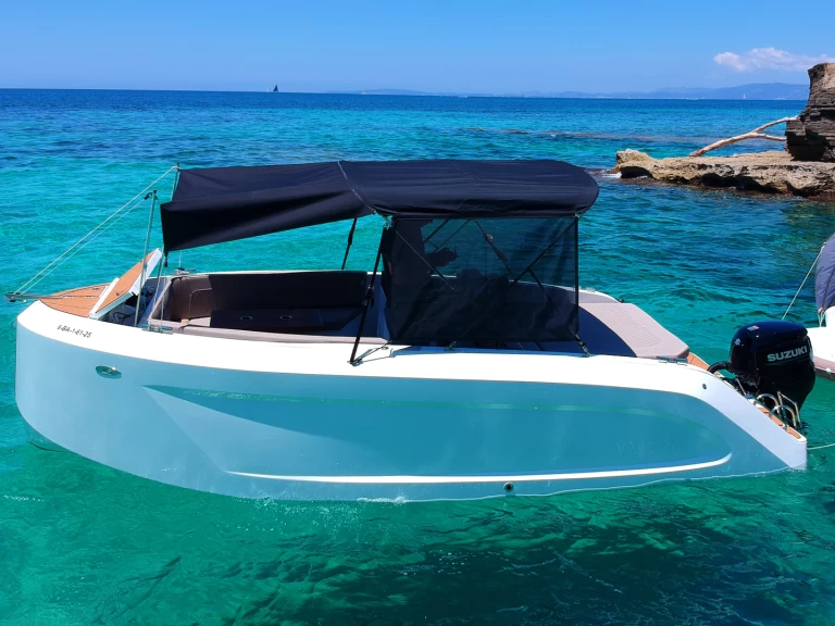 Motorboot mit oder ohne Skipper Valory mieten in Palma de Mallorca