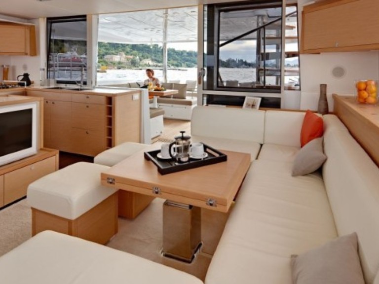 Katamaran mit oder ohne Skipper Lagoon mieten in Álimos