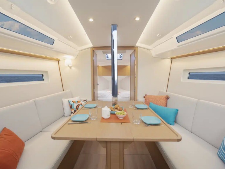 YachtCharter in Lavrion - Jeanneau Sun Odyssey 350 auf SamBoat