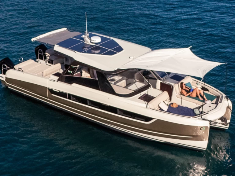 Motorboot mit oder ohne Skipper YOT mieten in Saint-Raphaël