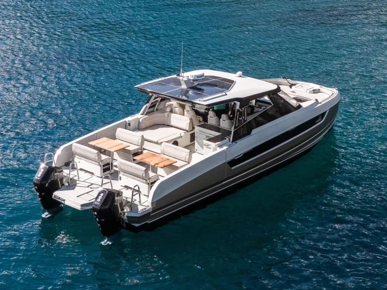 Motorboot mieten in Saint-Raphaël zum besten Preis