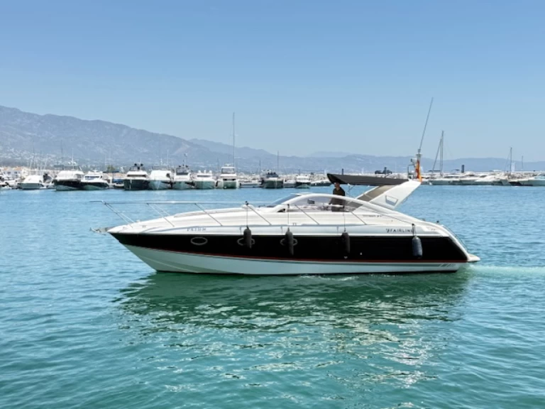 Ein Fairline Targa 37 mieten in Marbella