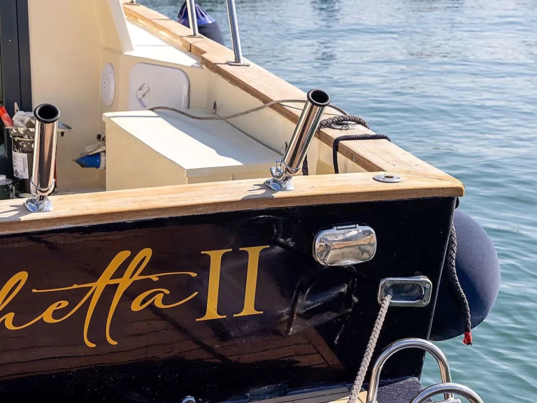 Ein  Motorboat mieten in Trapani