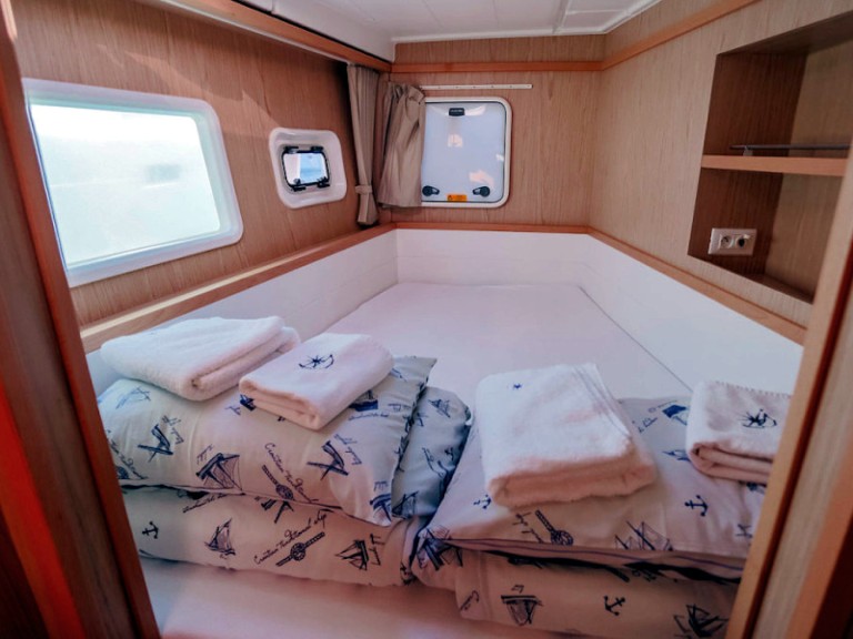 YachtCharter in Álimos - Lagoon Lagoon 39 auf SamBoat
