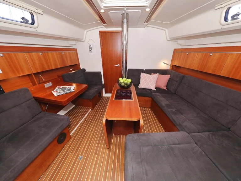 YachtCharter in Primošten - Hanse Hanse 415 auf SamBoat