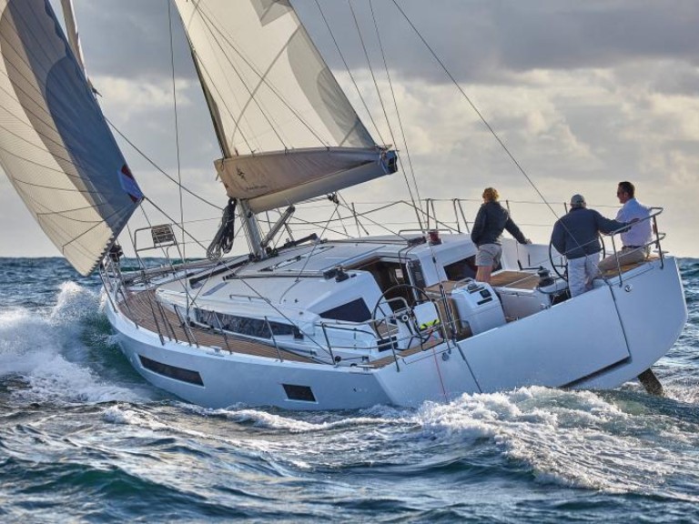 Segelboot mieten in Salerno zum besten Preis