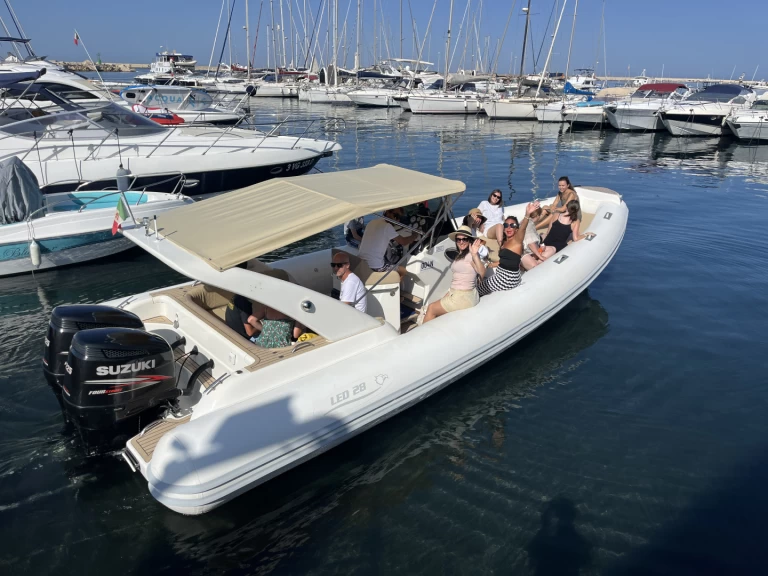 Schlauchboot mit oder ohne Skipper Nautica Led mieten in Porto turistico Marsala
