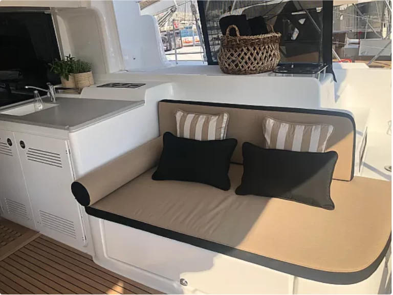 Katamaran mit oder ohne Skipper Lagoon mieten in Álimos