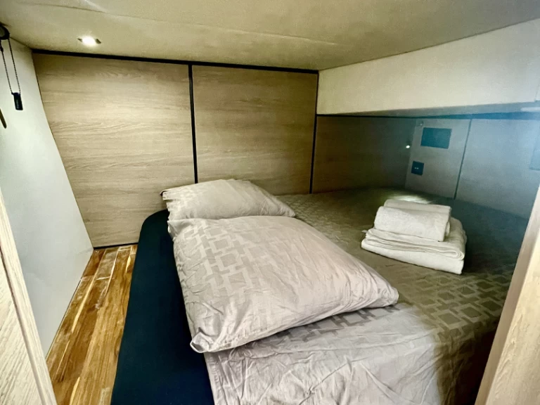 Yacht mieten in Hyères zum besten Preis