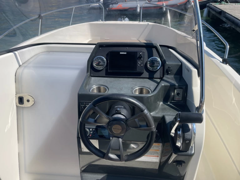 Motorboot mit oder ohne Skipper Quicksilver mieten in La Madrague