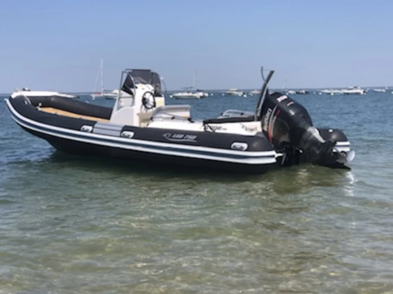 Nautica Led 750GS-XL mieten Cap Ferret