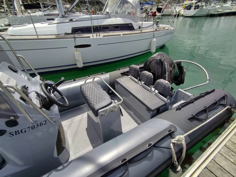 Bootsverleih 3D Tender 3D Tender 600 Patrol Saint-Quay-Portrieux Samboat