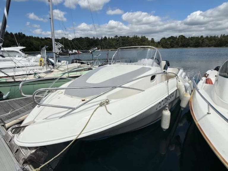 Vermietung Motorboot Quicksilver mit Führerschein