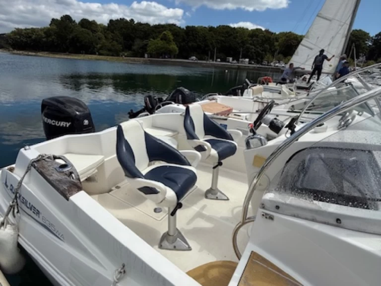 Motorboot mit oder ohne Skipper Quicksilver mieten in Bénodet