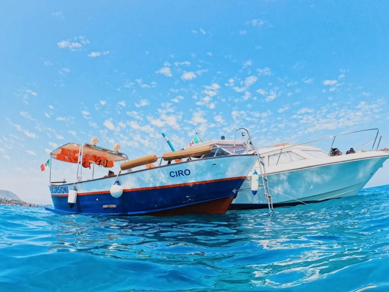 YachtCharter in Porto di Cefalù - Windy Windy 27 CC auf SamBoat