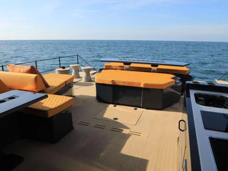 Motorboot mieten in Cannes zum besten Preis