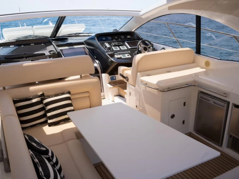 Motorboot mieten in Golfe-Juan - Sunseeker Portofino 48