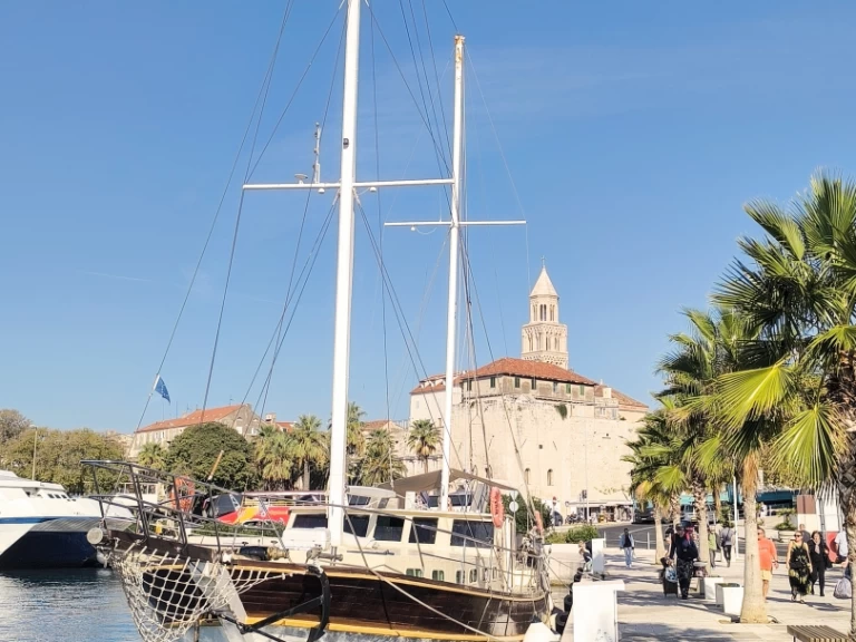 Segelboot mieten in Split - Marmaris shipyards Turkey Wood