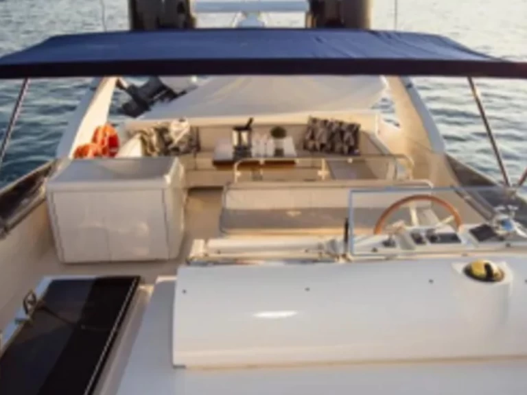 YachtCharter in Golfe-Juan - Sun Lorenzo 72 auf SamBoat