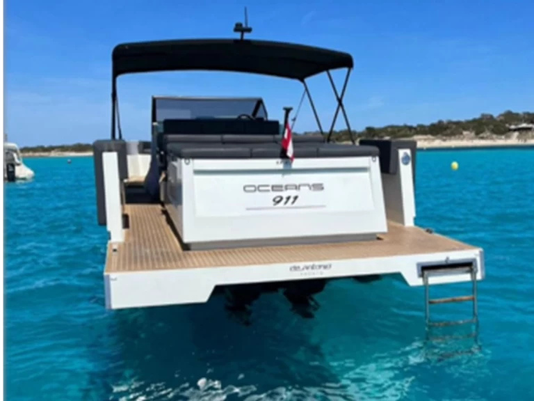 YachtCharter in Ibiza Town - DE ANTONIO Yachts 33 auf SamBoat