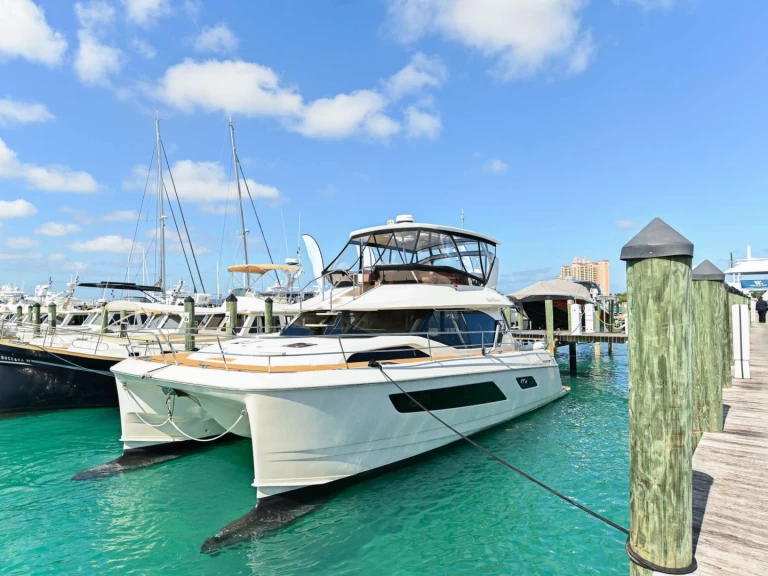 Yacht mieten in Bahamas zum besten Preis