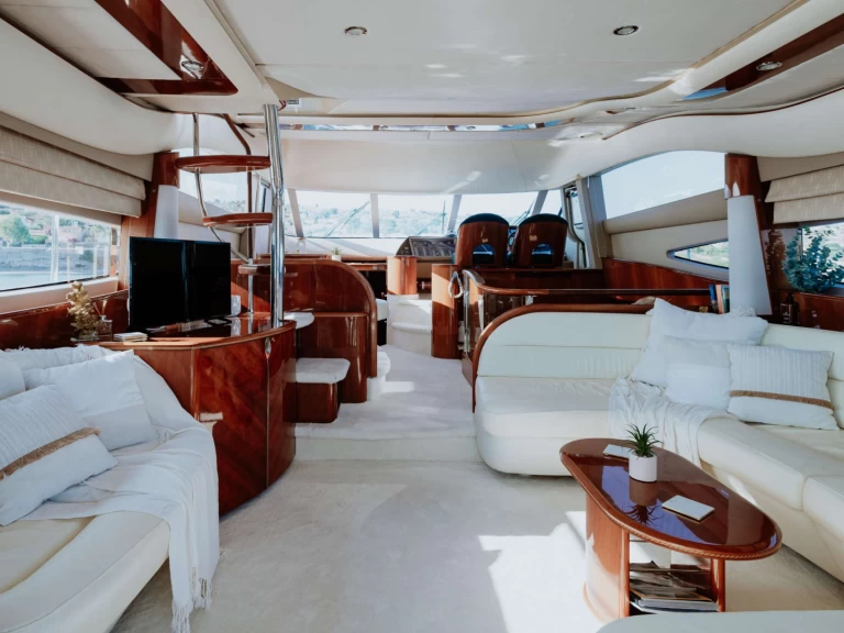 Yacht mit oder ohne Skipper Princess, UK mieten in Athen