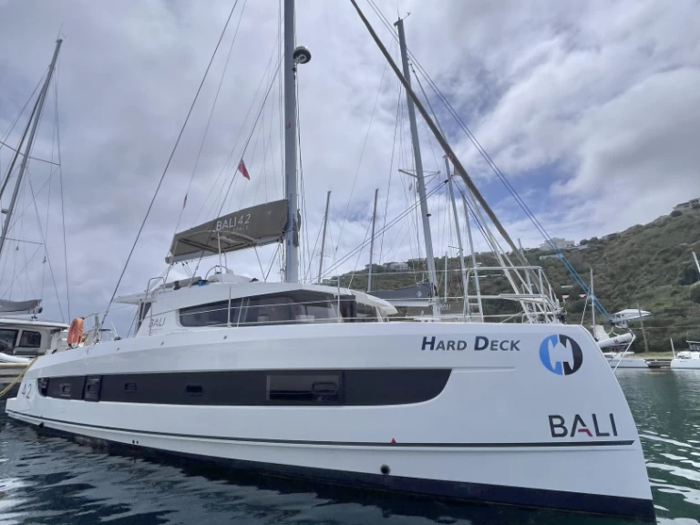 Ein Bali Bali 4.2 mieten in Parham Town