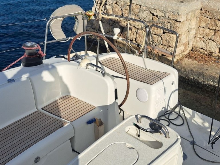 Vermietung Segelboot Bénéteau mit Führerschein
