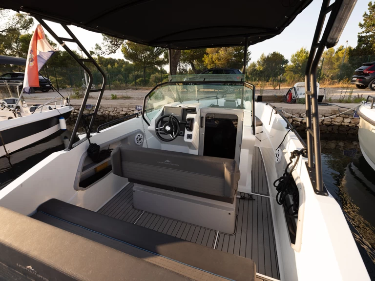 Bootsverleih Northmaster Northmaster 685 Cruiser Šibenik Samboat