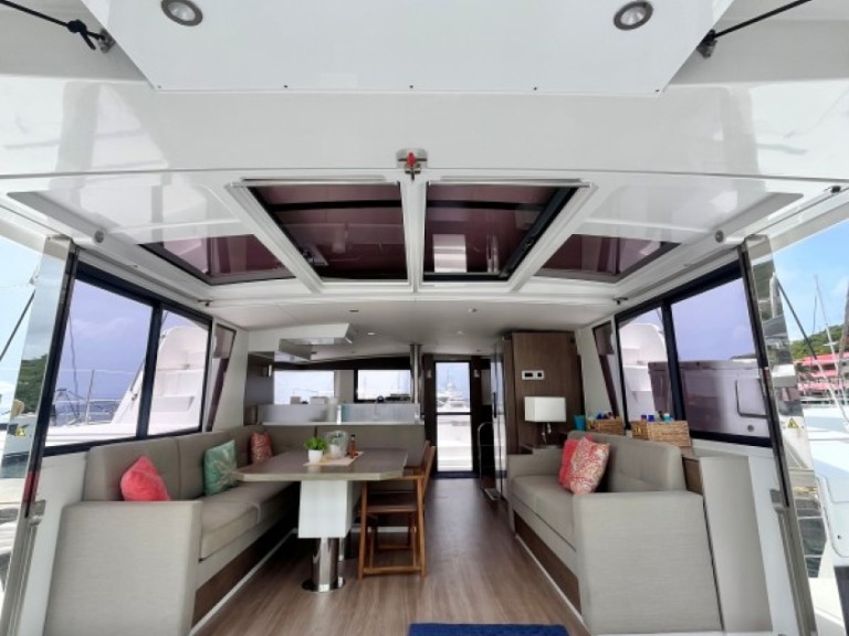 Boot mieten Parham Town günstig Bali 4.6