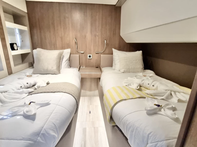 Katamaran mieten in Parham Town zum besten Preis