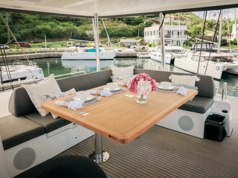 Katamaran mieten in Parham Town zum besten Preis