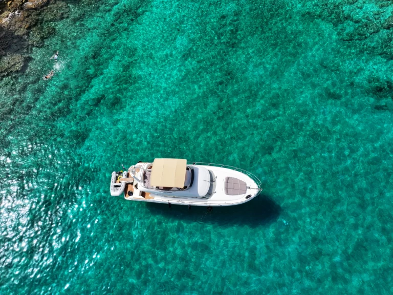 Ein Prestige Jeanneau Prestige 46 Fly mieten in Split