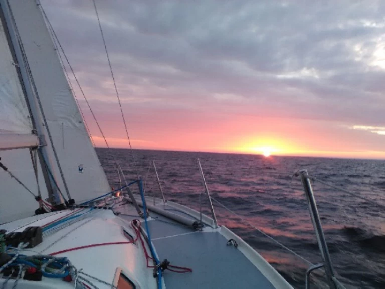 Bootsverleih 3c-Composites Bongo 9.60 Loctudy Samboat