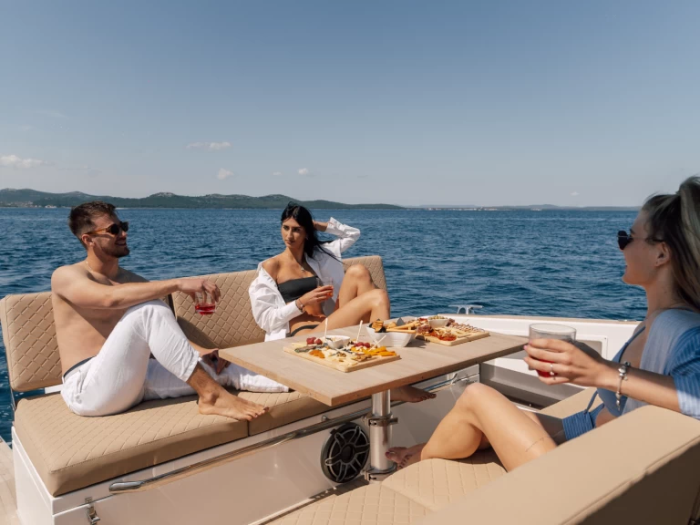 YachtCharter in Zadar - Vicenzo LW 37 auf SamBoat