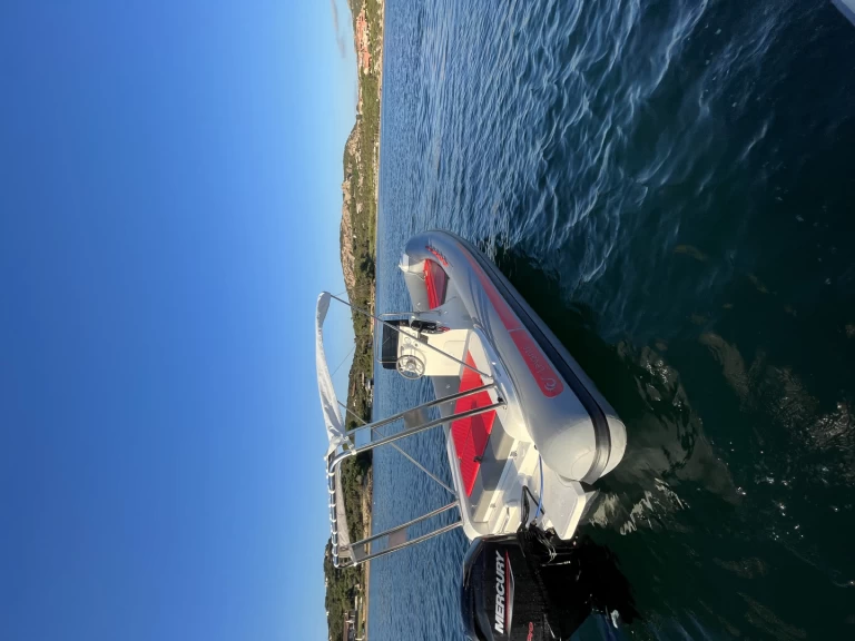 YachtCharter in Port of Cannigione - GTR MARE srl Levante ichnos auf SamBoat