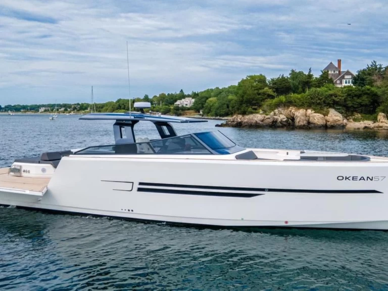 Vermietung Motorboot OKEAN mit Führerschein