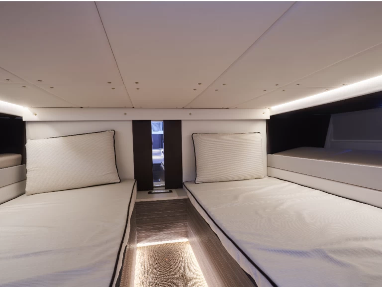 Vermietung Motorboot Nassima40 mit Führerschein