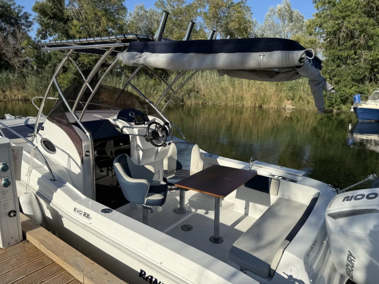 Boot mieten Mandelieu-la-Napoule günstig EVO 22