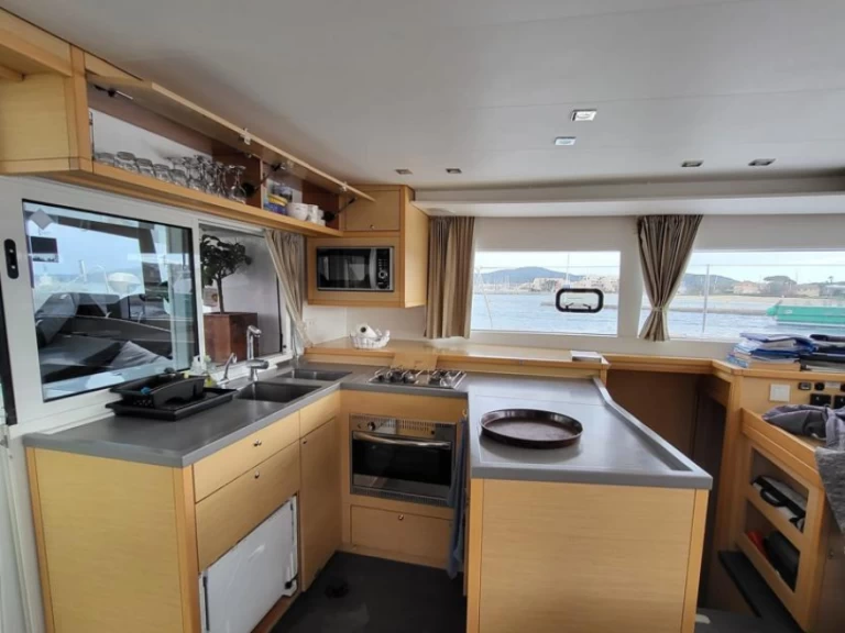 Ein Lagoon Lagoon 450 F mieten in Port Grimaud