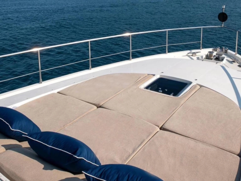 Vermietung Yacht Leopard mit Führerschein