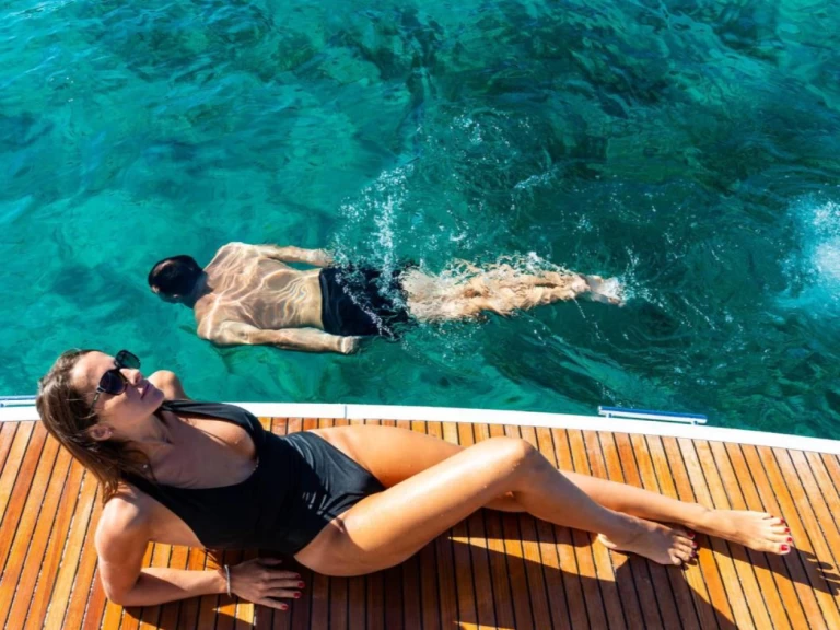 Jeanneau NC 37 mieten Juan-les-Pins