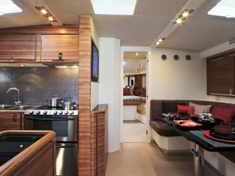 Yacht mieten in Juan-les-Pins zum besten Preis