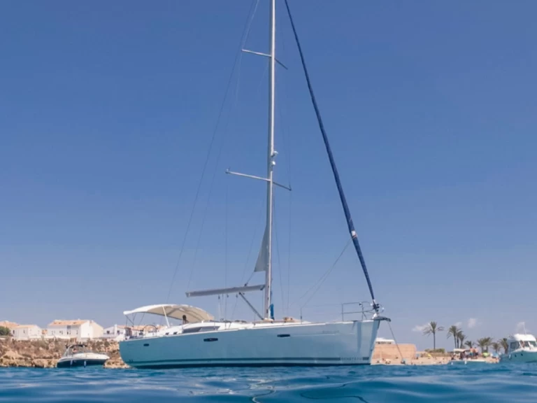 Segelboot mit oder ohne Skipper Bénéteau mieten in Santa Pola