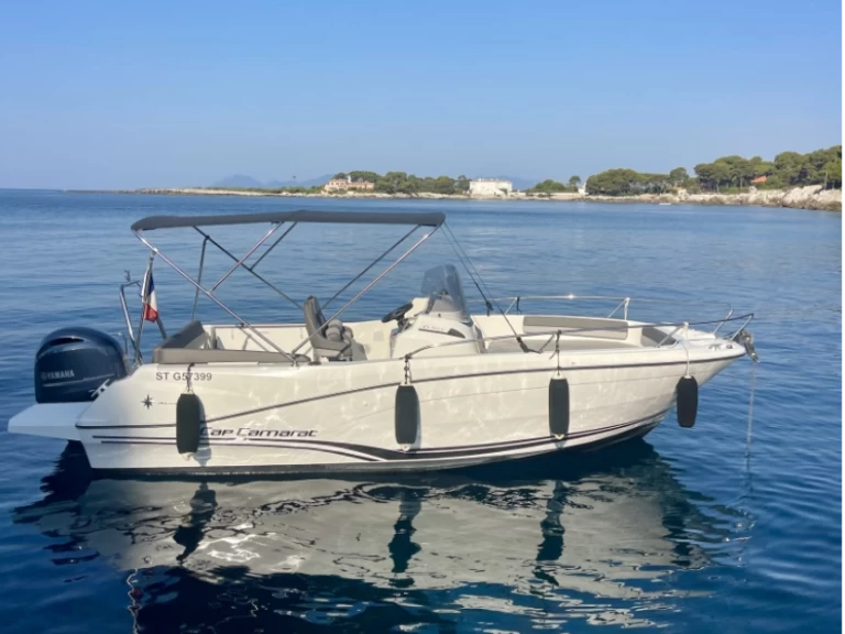 Ein Jeanneau Cap Camarat 6.5 CC Serie 3 mieten in Antibes