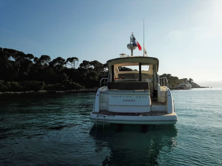 Motorboot mieten in Juan-les-Pins - Prestige 39